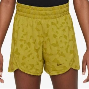 NWT Nike Dri-FIT Breezy Shorts Youth XL High-Waisted Training Running Lined